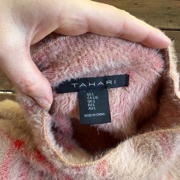 Tahari Tan Red Soft Turtleneck Plaid Sweater - Picture 5 of 11